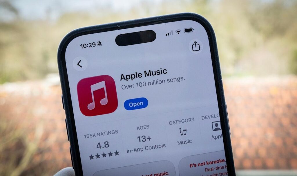 Lãnh đạo Apple Music: hơn một phần ba lượng nhạc tải lên là "100% AI" – và nền tảng đang mạnh tay xử lý gian lận