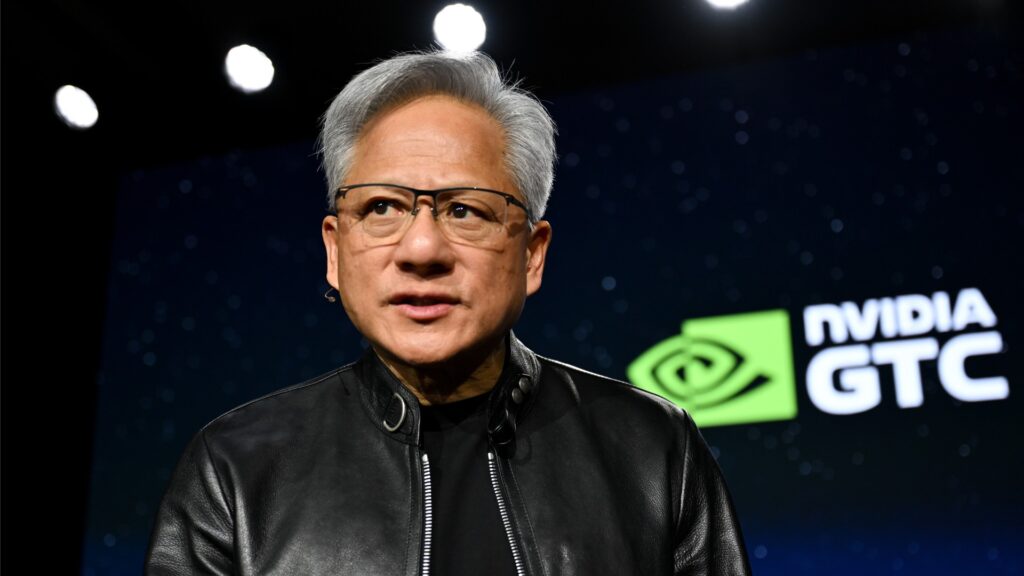 Jensen Huang: Nvidia mất sạch thị phần tại Trung Quốc và lời cảnh báo về chính sách của Mỹ