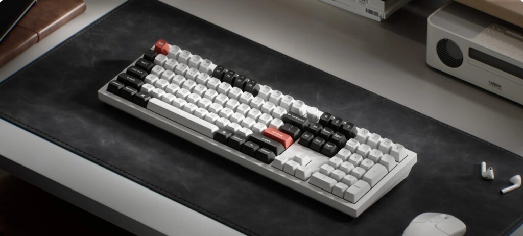 Trải nghiệm Keychron V1 Ultra 8K: Layout gọn, polling rate 8K, gõ cực đã