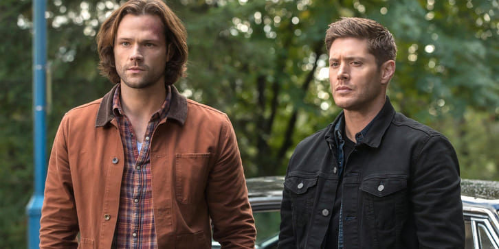 Sam và Dean Winchester vẫn đang trên hành trình tìm kiếm cha mình