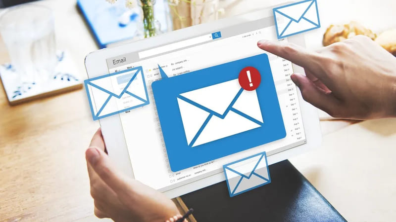 Muse có thể xử lý email nhưng quyền truy cập khiến người dùng phải cân nhắc